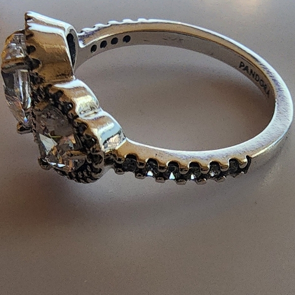 Pandora Sparkling Halo Hearts Ring - Picture 5 of 7